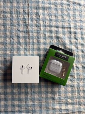 Apple AirPods 4 with Kate Spade Silver Protective Case